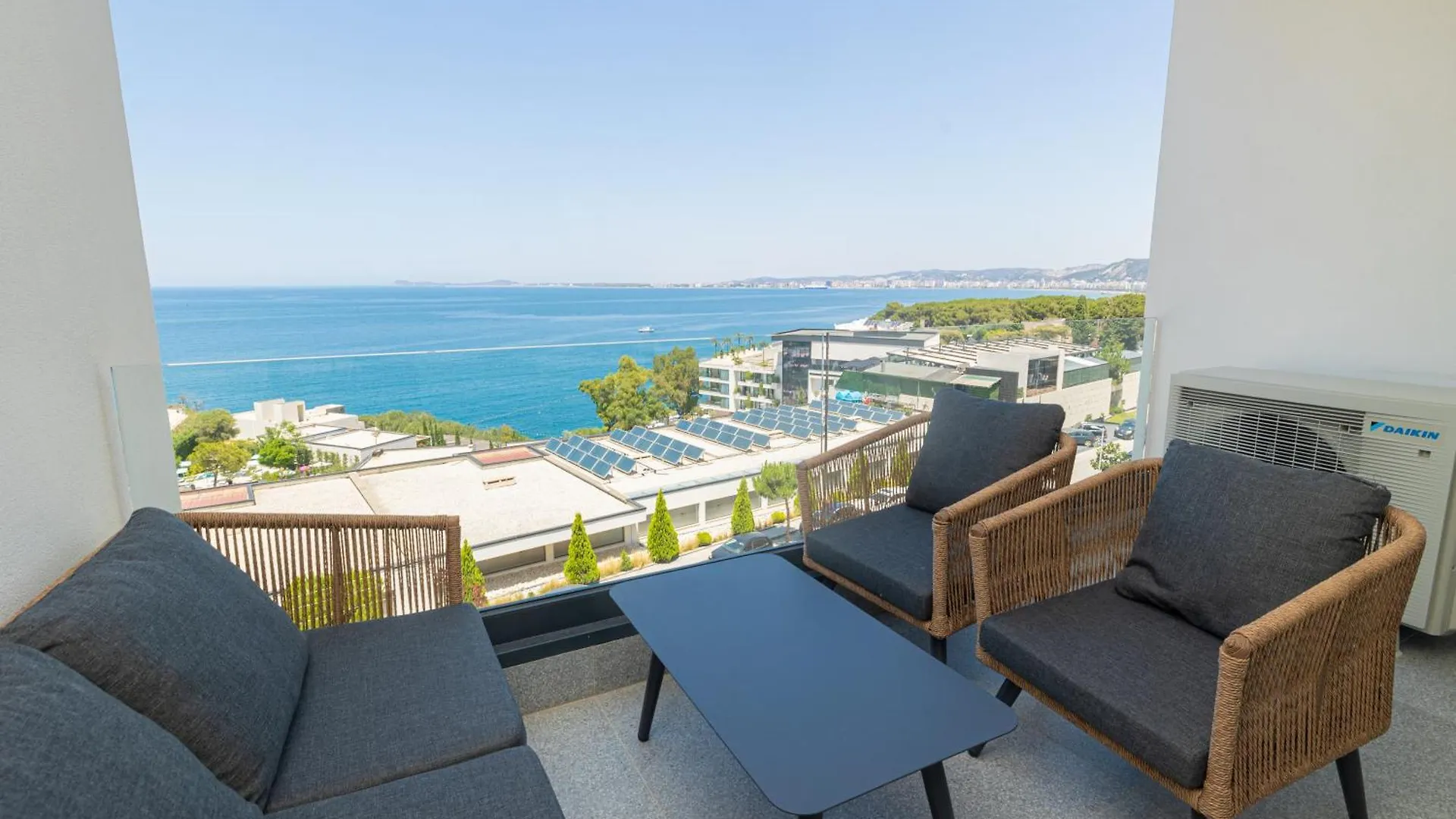 Ameli Luxury Apartment Vlore 0*,