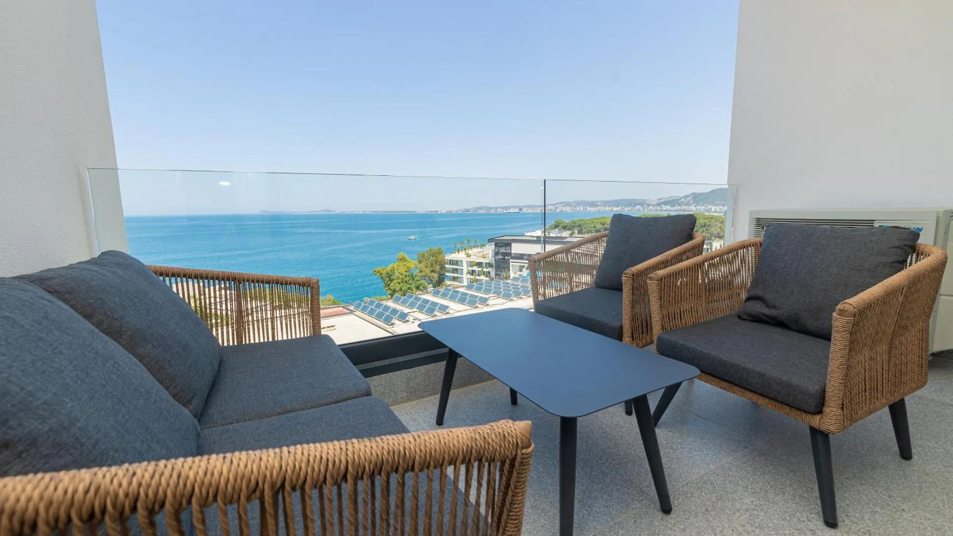 Ameli Luxury Apartment Vlore